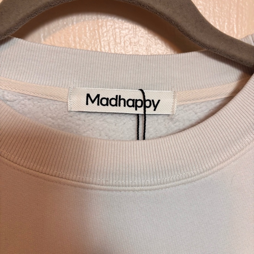 NWT Madhappy Graphics 3 Fleece Crewneck 2024 Crown Cream Pink Blue Medium‎ - Picture 3 of 9